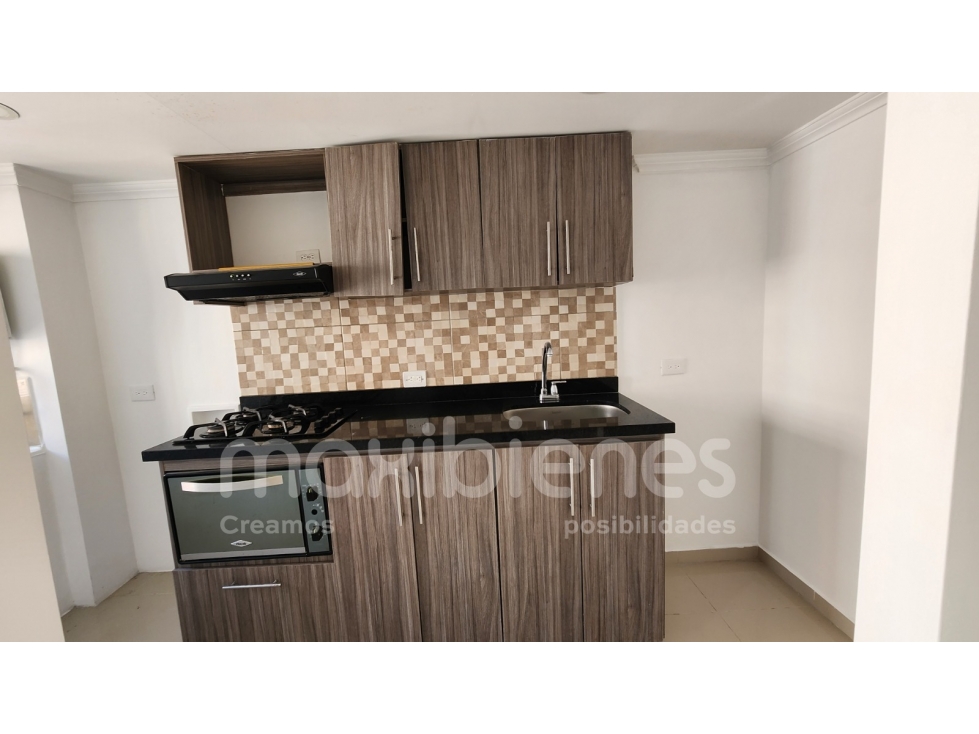 SE ARRIENDA APARTAMENTO EN SANTA ANA BELLO.