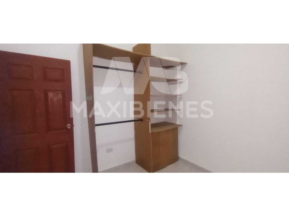 CASA EN ARRIENDO EN EL SECTOR DE SANTA LUCIA - 3