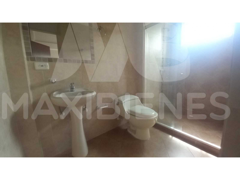 APARTAMENTO EN ARRIENDO EN EL SECTOR DE CALASANZ — foto 4