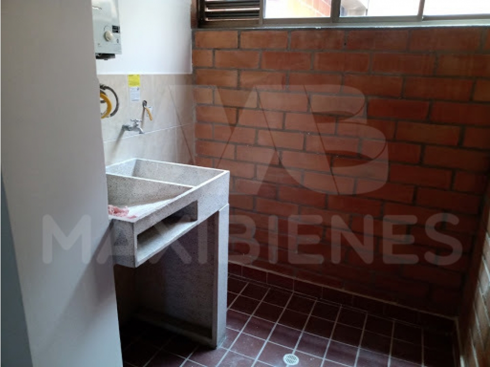 APARTAESTUDIO EN ARRIENDO EN EL SECTOR DE CALASANZ — foto 4