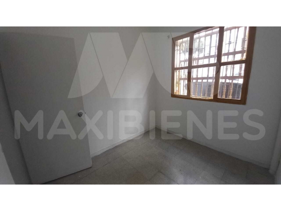 APARTAMENTO EN ARRIENDO EN EL SECTOR DE CALASANZ — foto 2