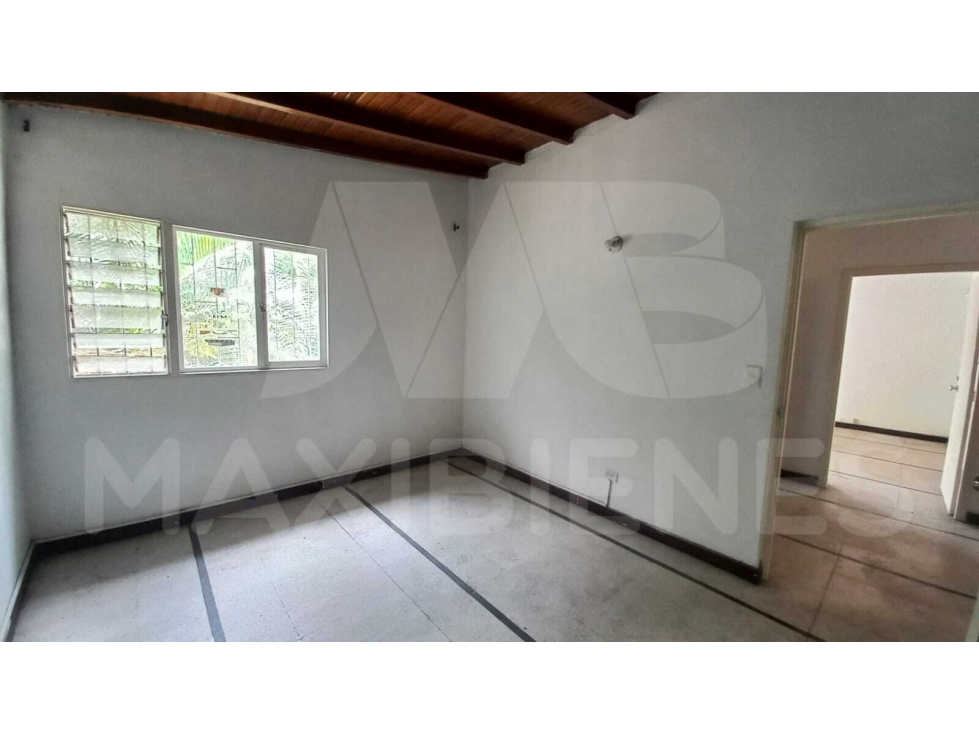 CASA EN ARRIENDO EN EL SECTOR DE SURAMERICANA — foto 4