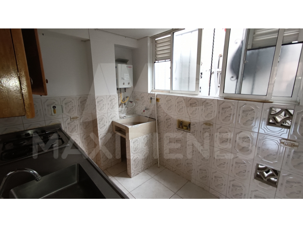 APARTAMENTO EN ARRIENDO EN EL SECTOR DE ESTADIO — foto 5
