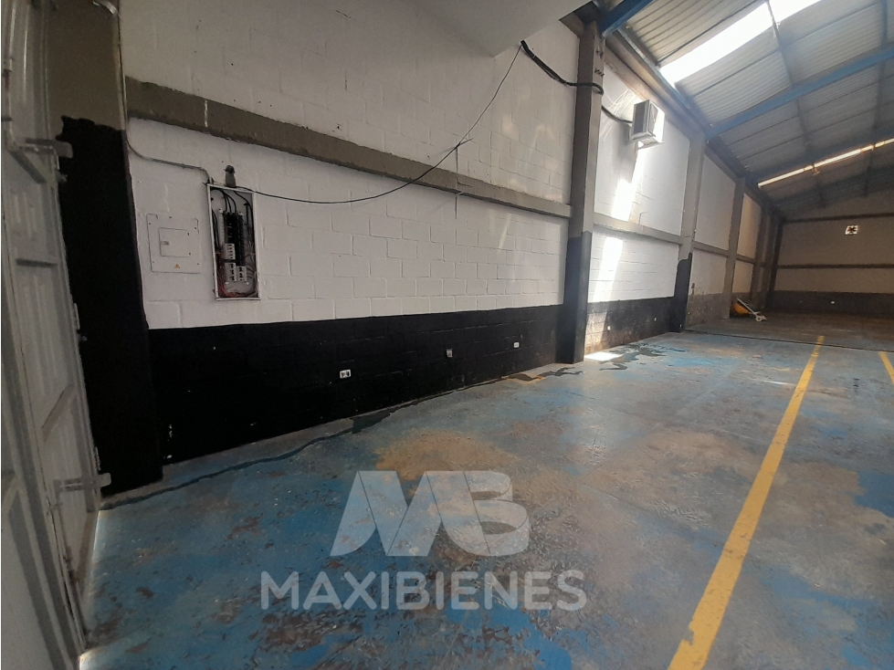 BODEGA PARA ARRIENDO UBICADA EN BARBOSA - 4