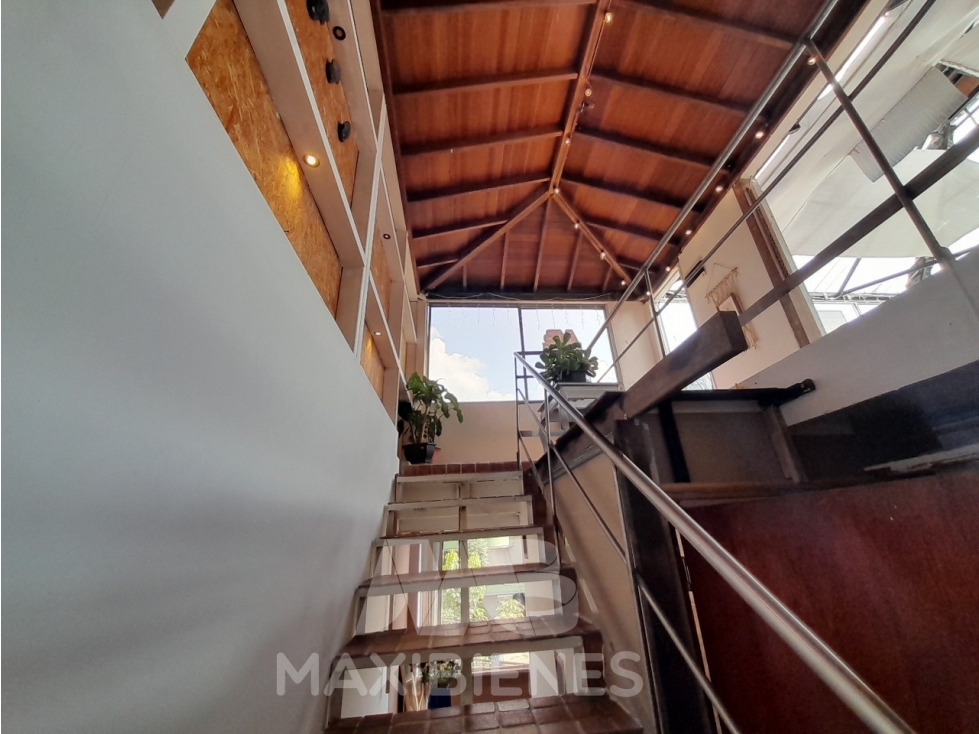 APARTA ESTUDIO PARA ARRIENDO UBICADO EN BELLO — foto 2