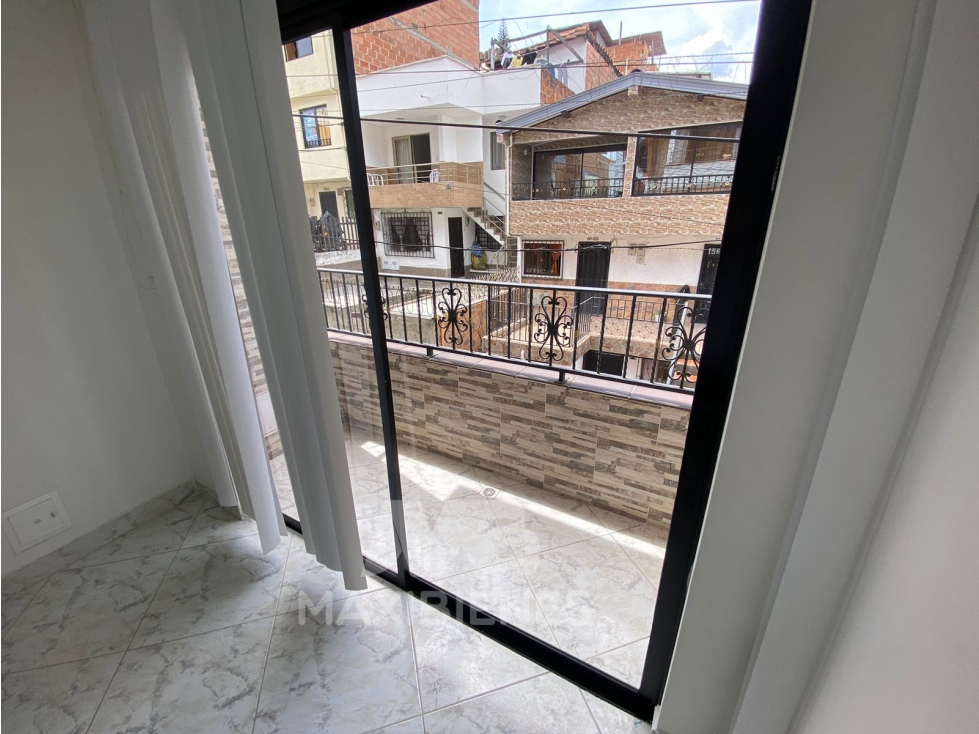 APARTAMENTO PARA ARRIENDO UBICADO EN BELLO
