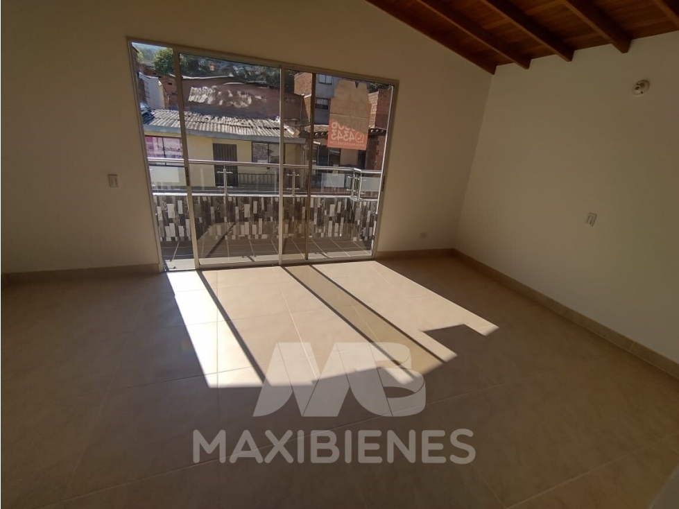 SE VENDE APARTAMENTO EN CASTILLA — foto 2