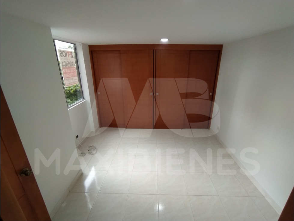 APARTAMENTO EN ARRIENDO EN EL SECTOR DE SAN JAVIER — foto 3