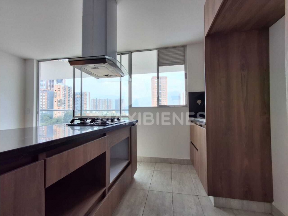 APARTAMENTO EN ARRIENDO UBICADO EN ITAGUI — foto 6