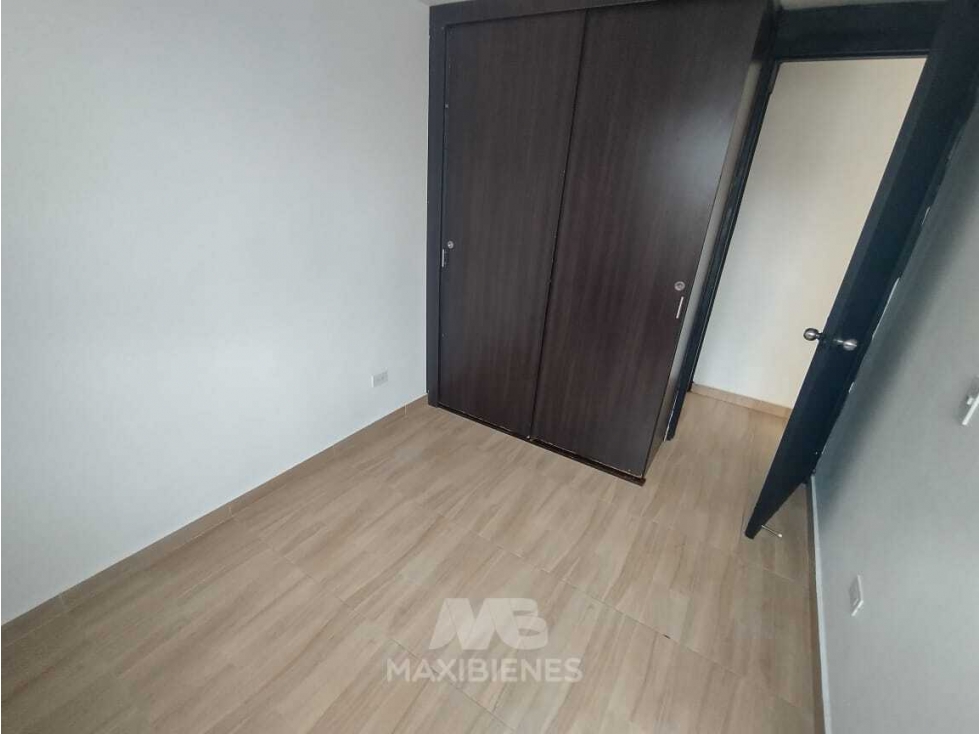 APARTAMENTO PARA ARRIENDO UBICADO EN BELLO — foto 5