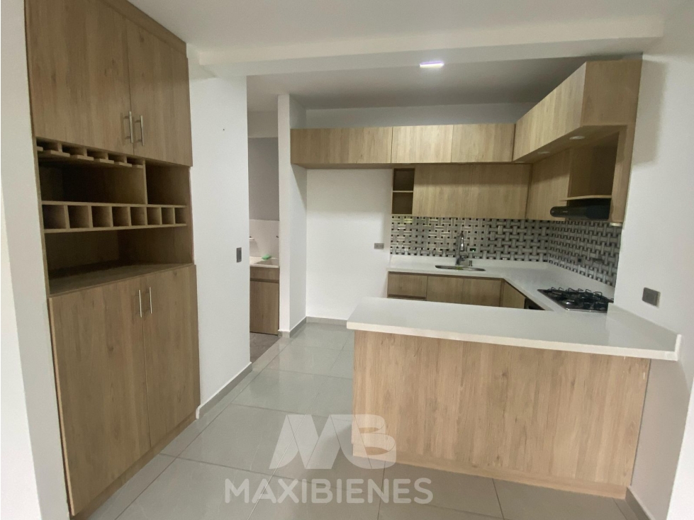 CASA EN ARRRIENDO UBICADO EN GIRARDOTA - 2