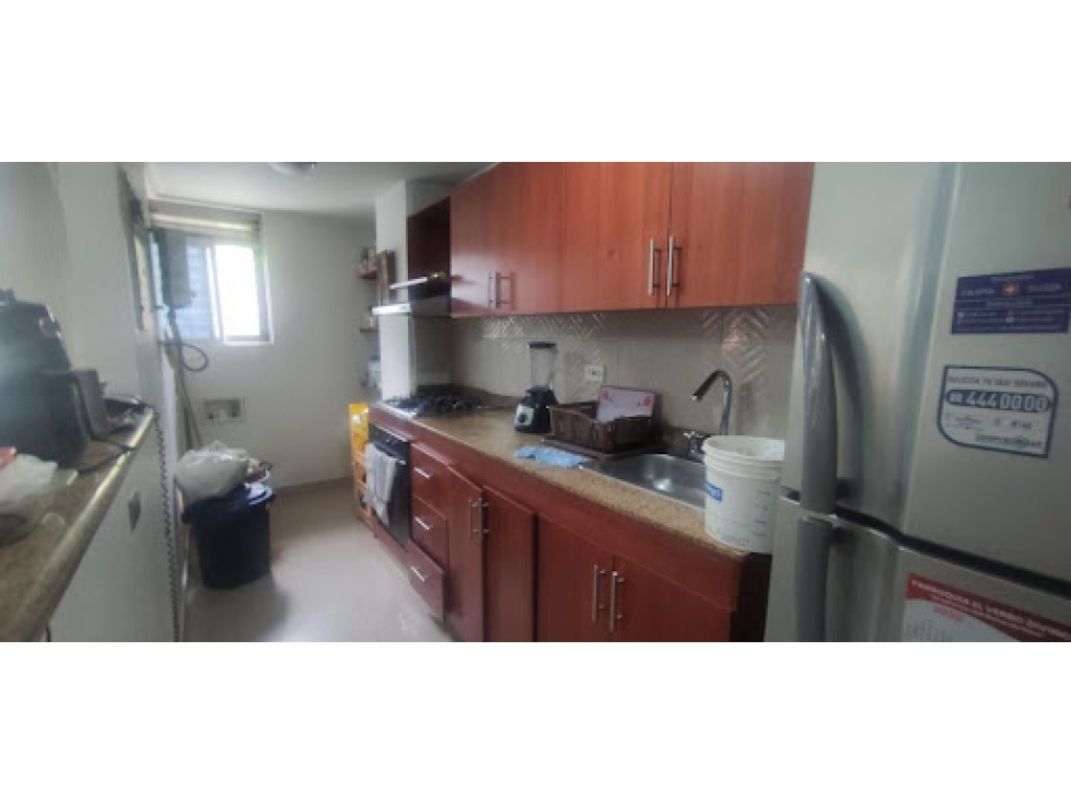 APARTAMENTO EN VENTA SECTOR CONQUISTADORES — foto 2