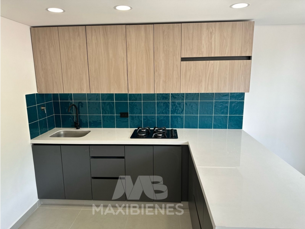 APARTAESTUDIO PARA ARRIENDO UBICADO EN BELLO