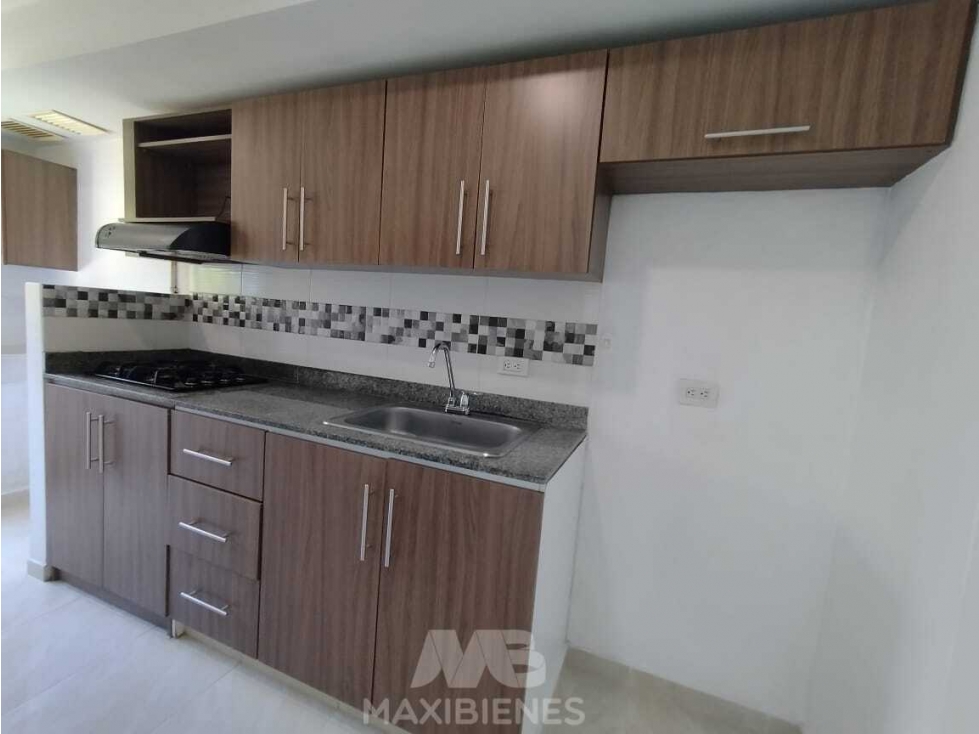 APARTAMENTO DISPONIBLE PARA ARRIENDO UBICADO EN BELLO — foto 3
