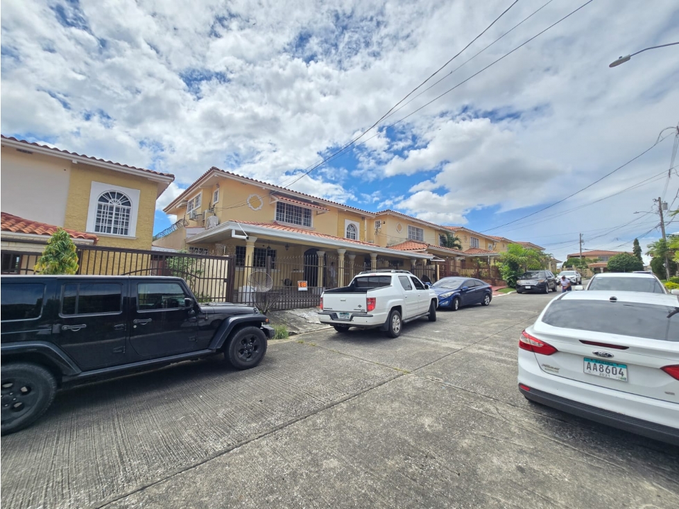 VENTA DE CASA EN MIRADOR HILLS — foto 4