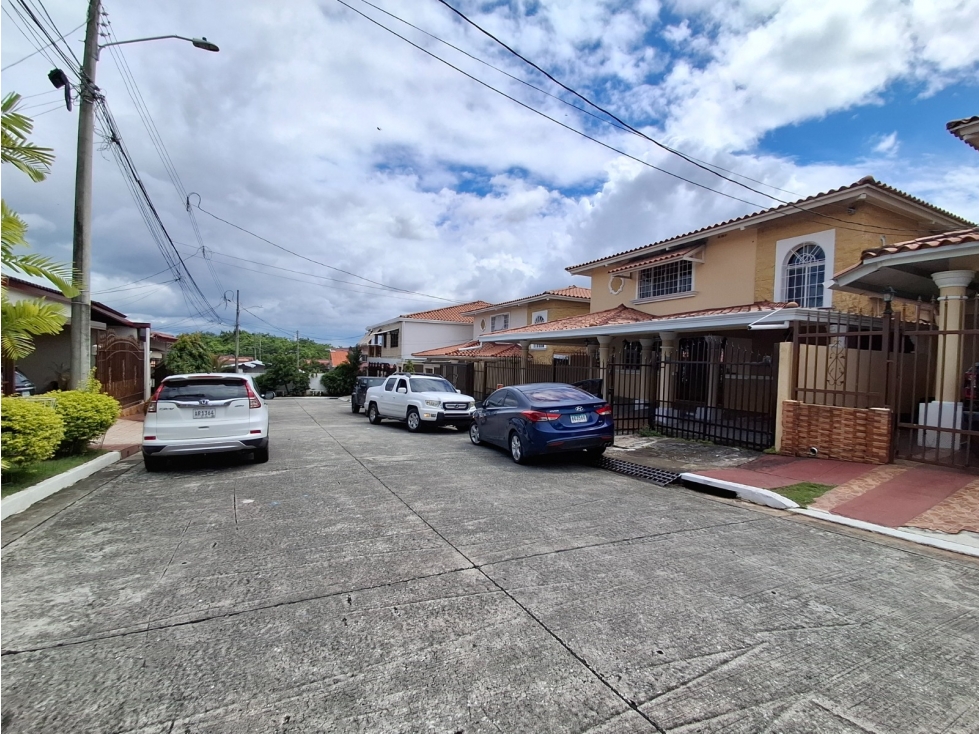 VENTA DE CASA EN MIRADOR HILLS — foto 5