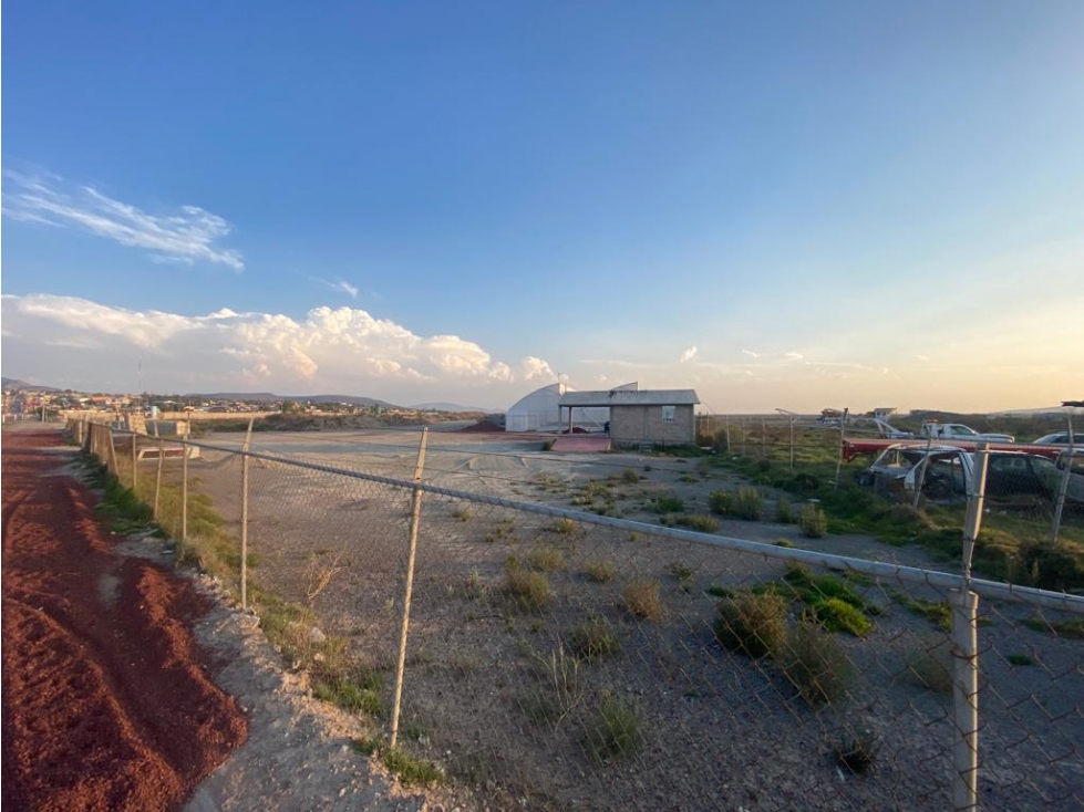 Lote industrial de 2has en carretera/avenida esquina, Pachuca Hidalgo. - 2