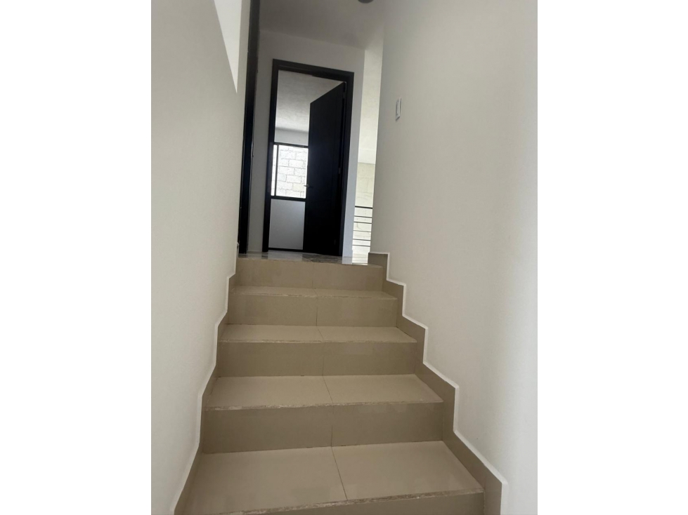 Se vende casa en Residencial Los Frailes — foto 2