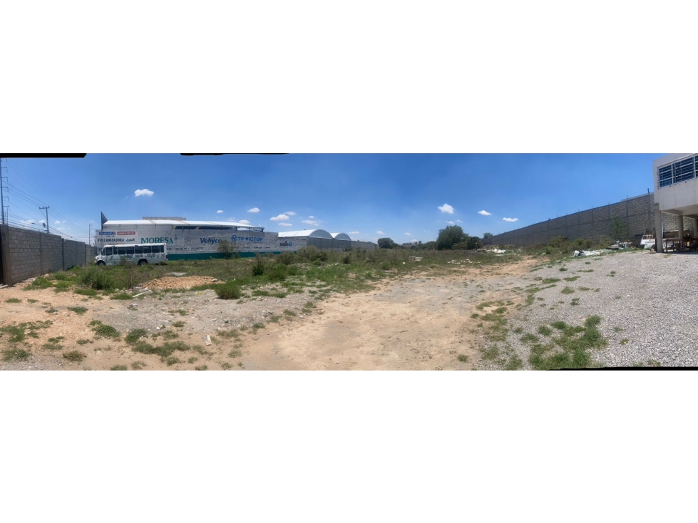 Terreno/lote comercial de 20,000m2 en Boulevard Santa Catarina Pachuca - 1