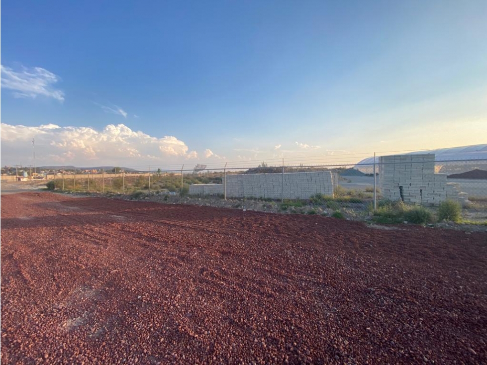 Lote industrial de 2has en carretera/avenida esquina, Pachuca Hidalgo. - 4