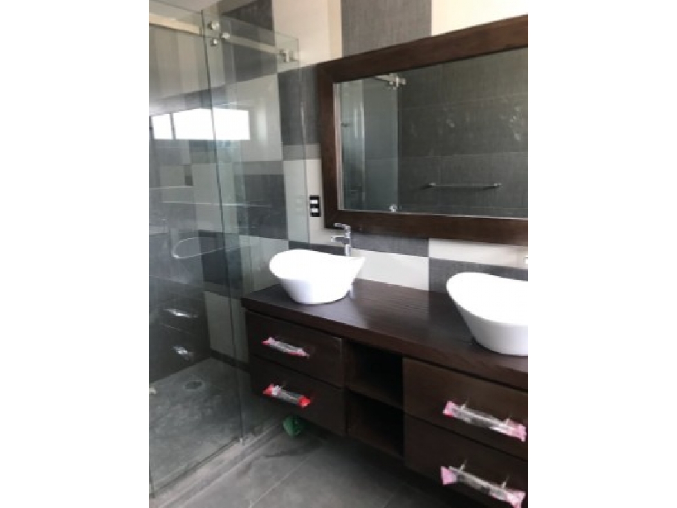 Hermosa Casa 4 recámaras c/alberca, exclusivo Fracc. Real de Pachuca. — foto 6