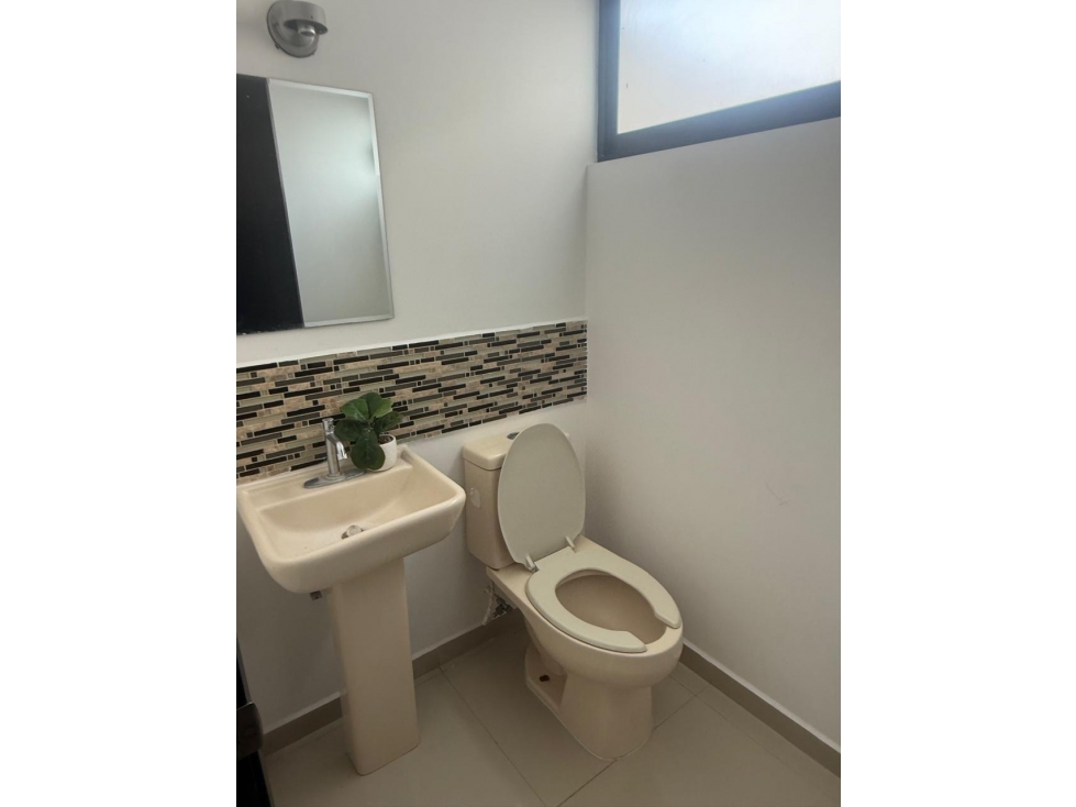 Se vende casa en Residencial Los Frailes — foto 5