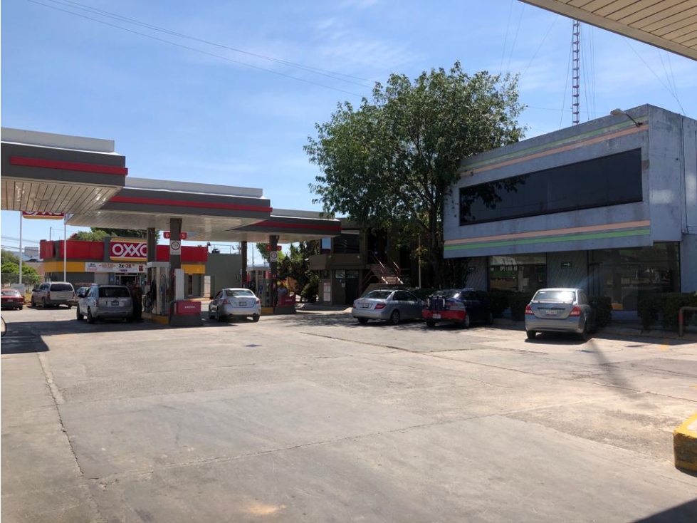 Local comercial 40m2 en Felipe Angeles con Gasolinera y Oxxo Pachuca - 2