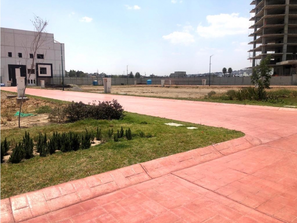 ¡PREVENTA! Hermoso lote en RincÃ³n Esmeralda Zona Plateada, Pachuca - 2
