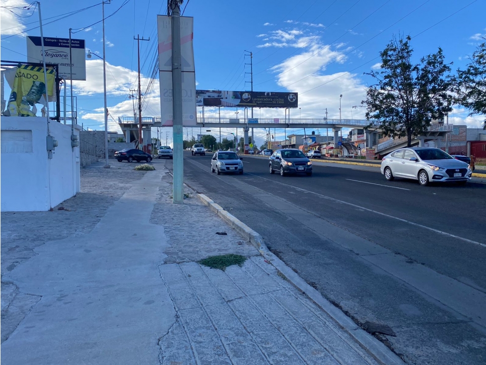 Terreno/lote comercial de 20,000m2 en Boulevard Santa Catarina Pachuca - 2