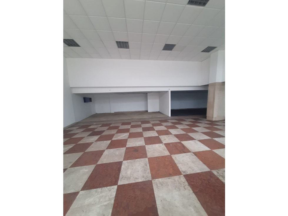 Local Comercial - Av. Cra 30 # 77-36, Santa Sofía - Bogotá — foto 3