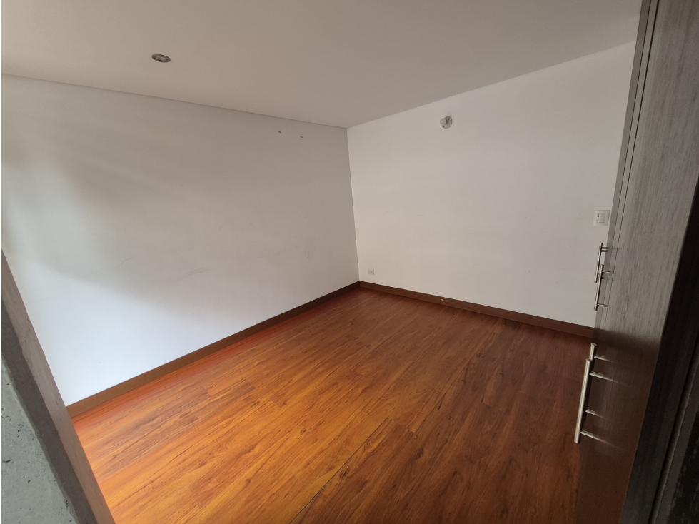 Apartamento Nro. 811 Cra2#61-40 TORRE LA SALLE VERDE BOGOTA — foto 6