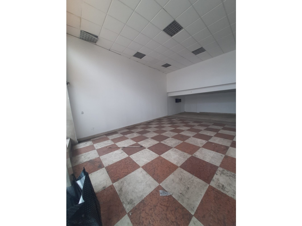 Local Comercial - Av. Cra 30 # 77-36, Santa Sofía - Bogotá — foto 4
