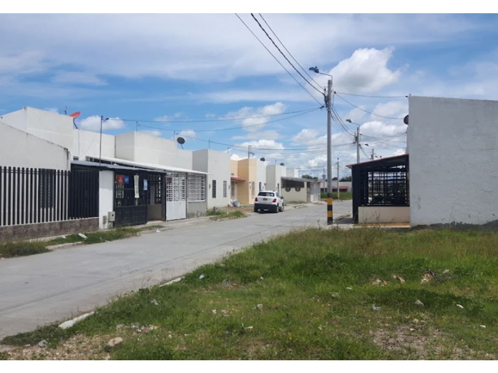 Lote Nro. 27 en Urbanizacion Portal del Bunde, Espinal - 1