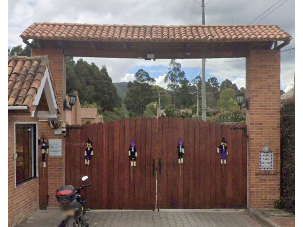 Casa Nro. 40 en Conjunto Club Santa María del Rio - Chia, Cundinamarca