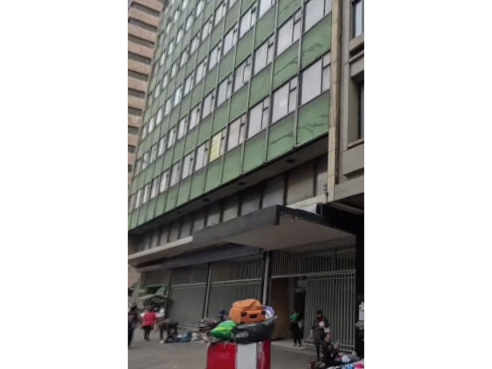 Local Carrera 10 No. 16 92 -Sótano 2 Bogota