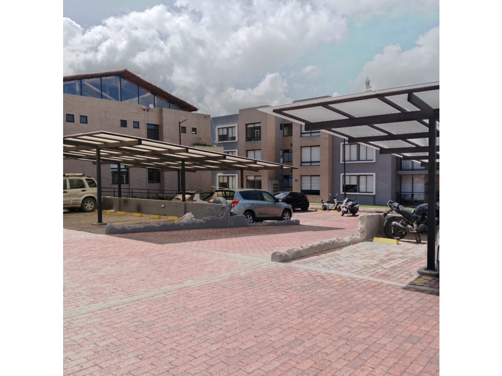 Apartamento Nro.204 en Conjunto Residencial Hacienda El Recreo, Tenjo - 2