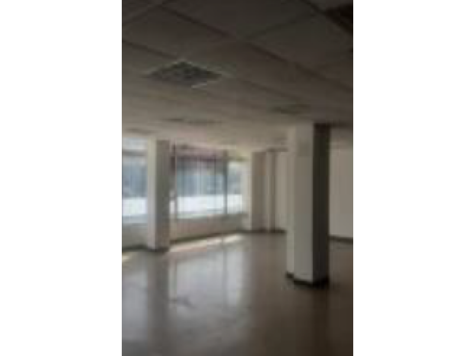 Local No. 208 - Centro Comercial Puerto Real, Barrancabermeja - 2
