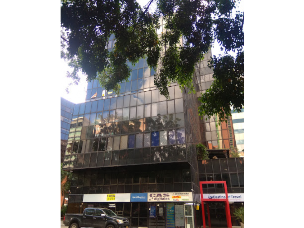Local Nro. 2 y 3 - Edificio El Tempo, El Poblado - Medellin - 2
