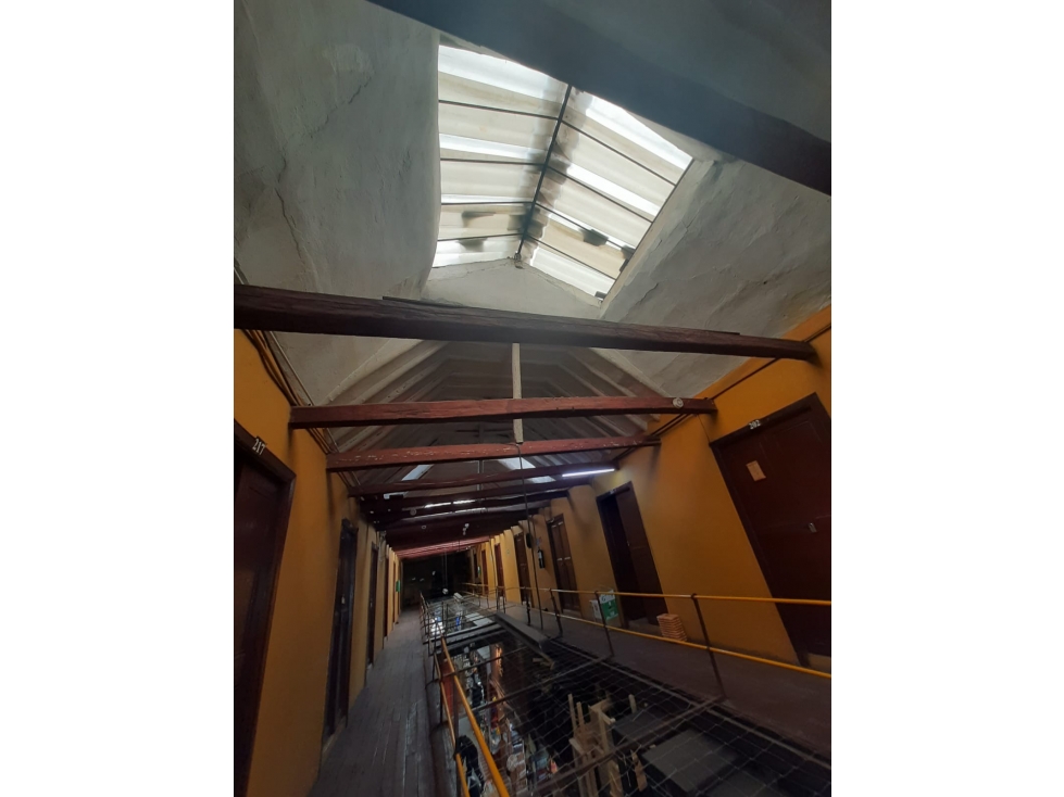 Centro Comercial Pasaje Rivas en San Victorino, Bogotá — foto 5