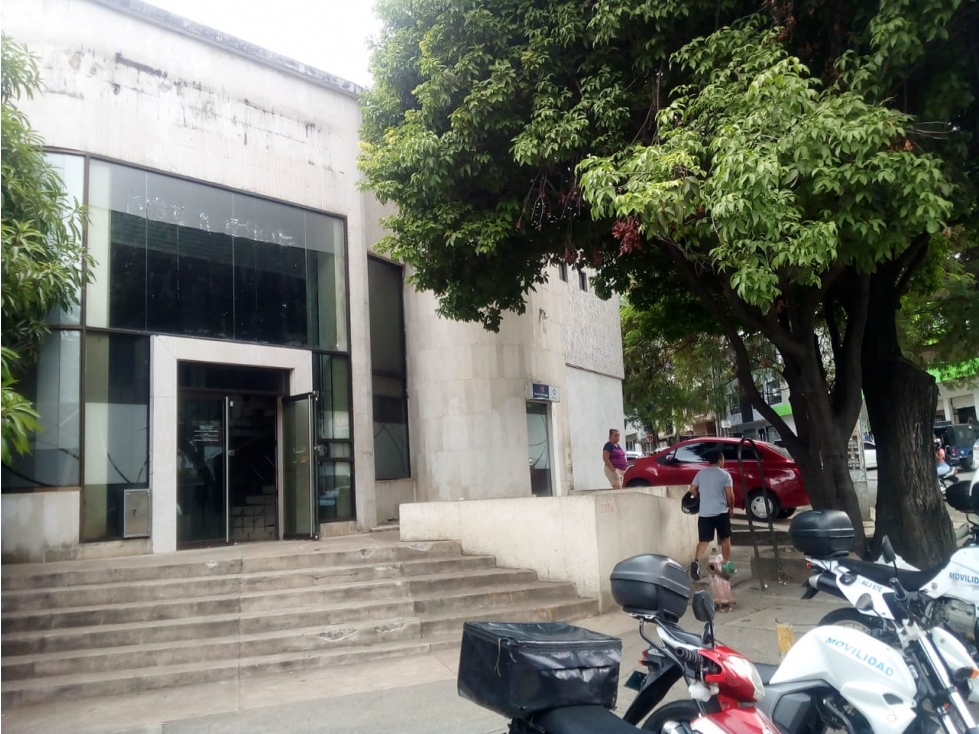 Edificio Comercial Av 2 Oeste, Cali Valle del Cauca - 3