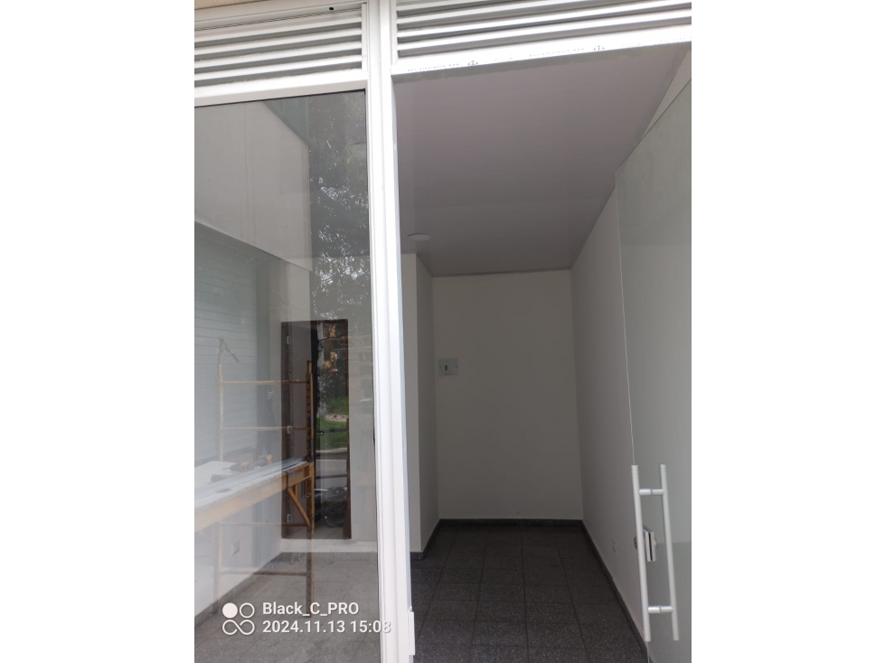 Local Comercial en Tibabuyes - Suba, Bogotá. — foto 4