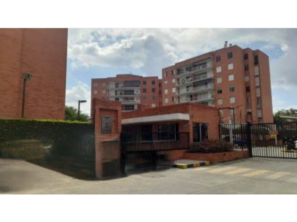 Apto 701 Torre 3 Conjunto Residencial Altobello PH - Cali