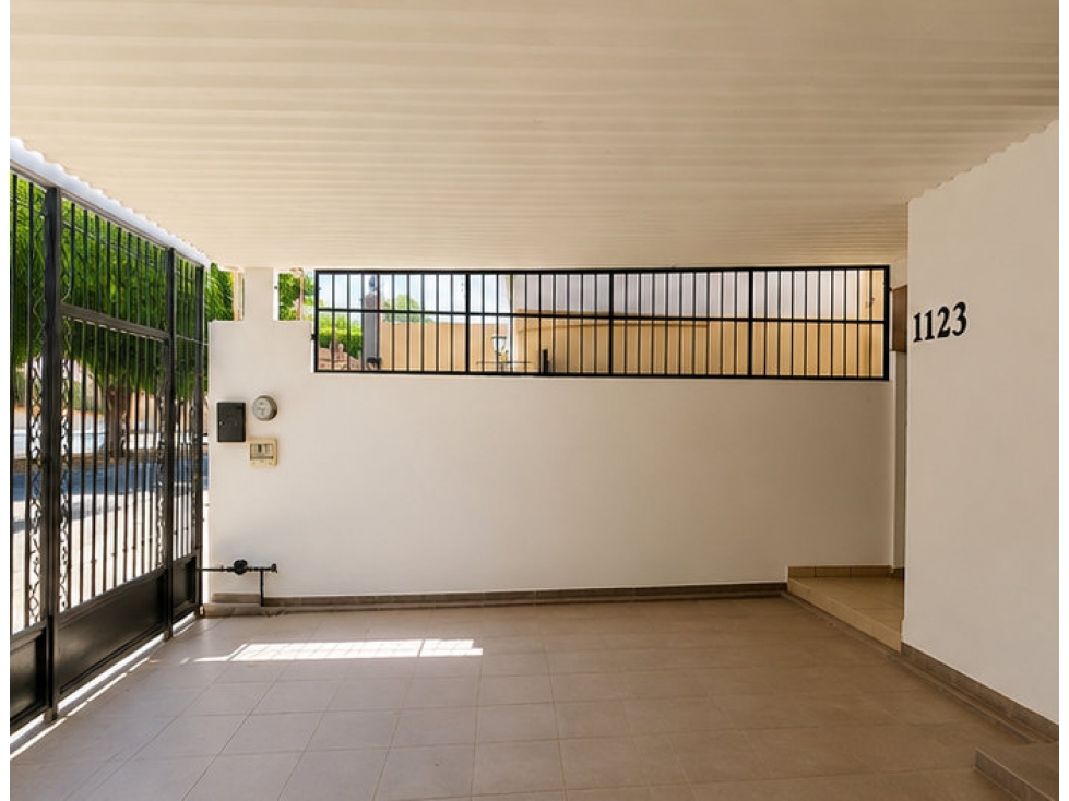 SE RENTA HERMOSA CASA C. YAQUI EN CIUDAD OBREÓN - 3