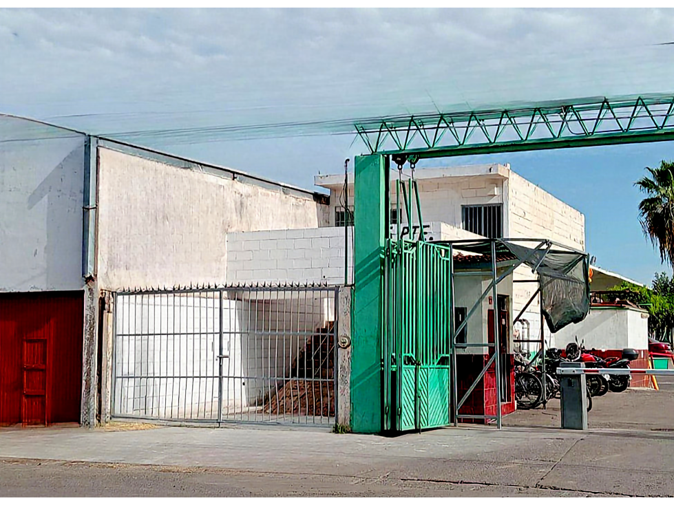 RENTA LOCAL BODEGA COSTADO DE LA CENTRAL CAMIONERA CD.OBREGON - 2