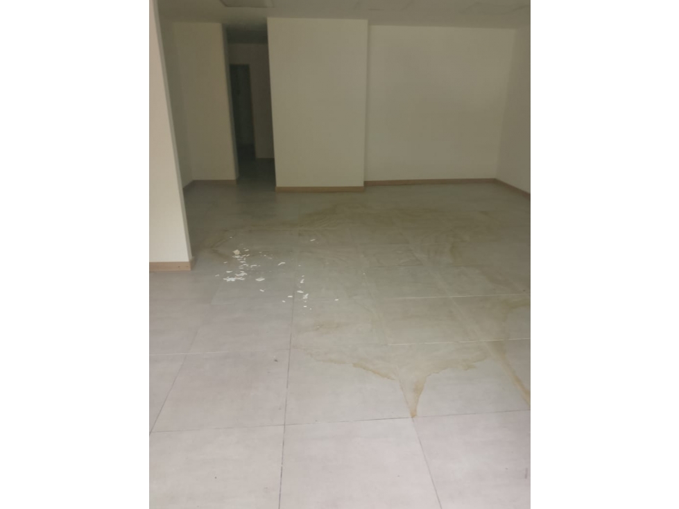 SE RENTA LOCAL COMERCIAL - SECTOR AVENIDA NUTIBARA — foto 4