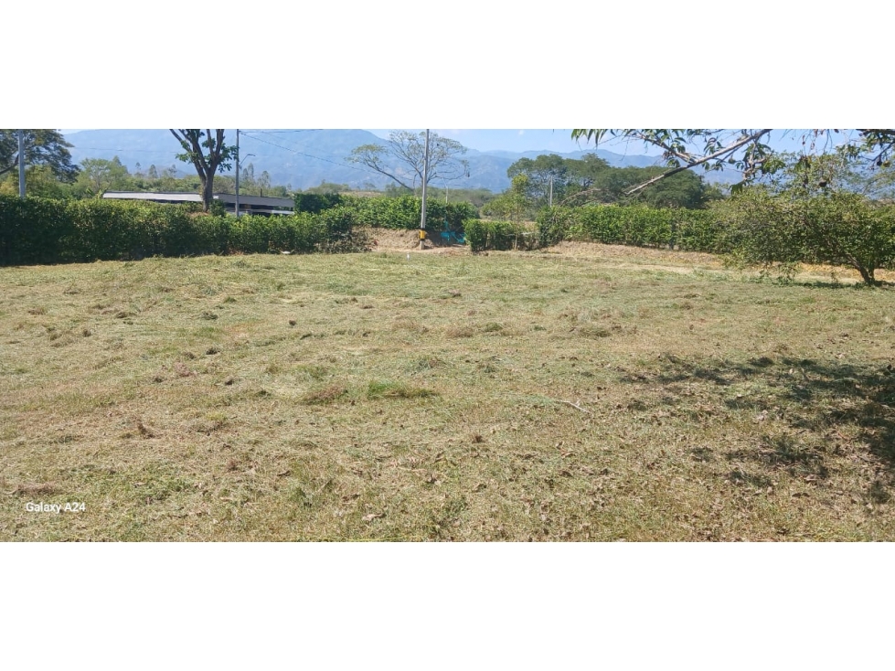 lote sopetran — foto 2