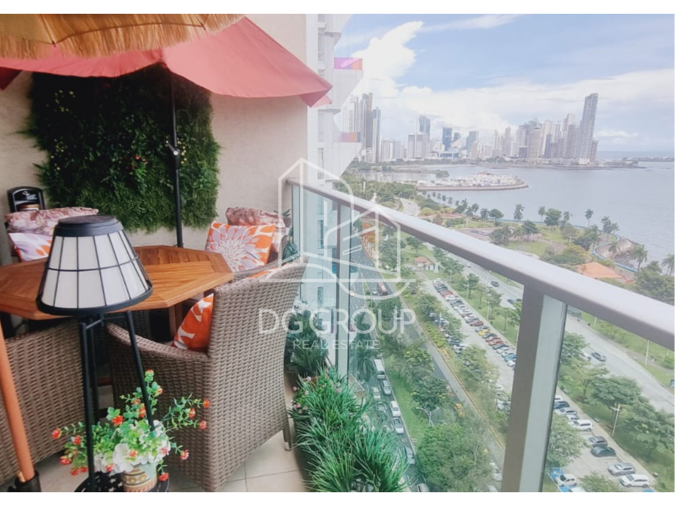 Venta de apartamento en Avenida Balboa