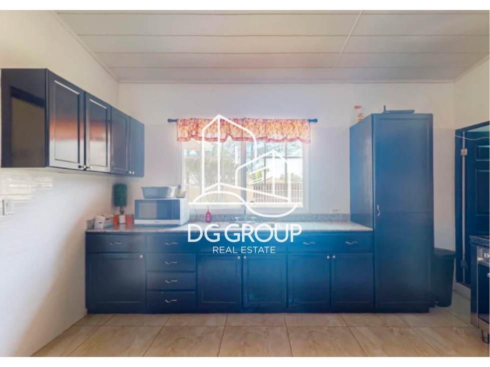 Venta de Casa amoblada en San Carlos - 6