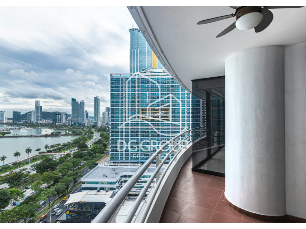 Venta de Apartamento PH Los Delfines