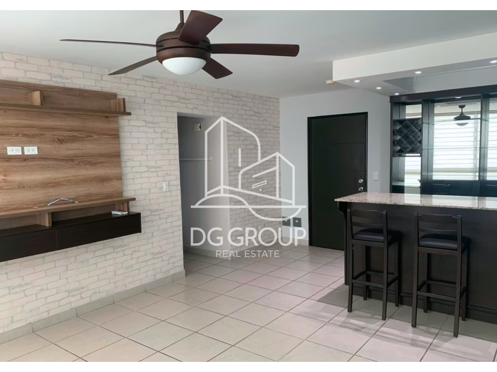 Venta de Apartamento PH Lefevre 75